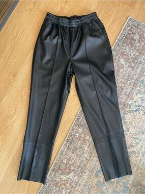 Soaked In Luxury Vegan Leather Pants Size Medium Black Faux Leather Joggers